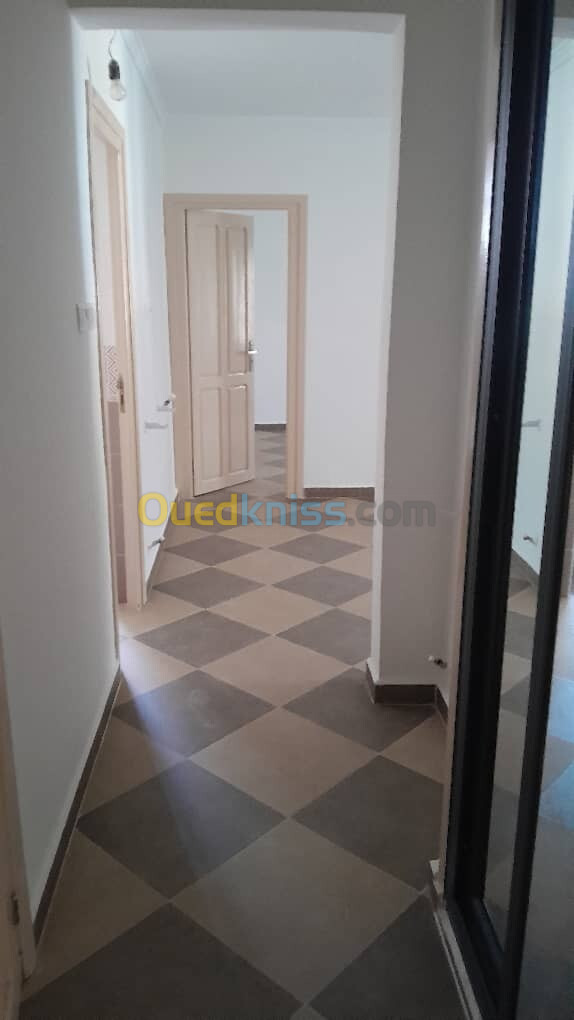 Location Appartement F3 Alger Kouba