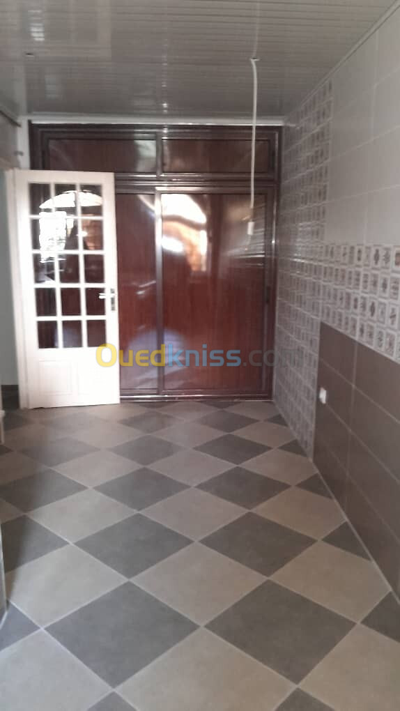 Location Appartement F3 Alger Kouba