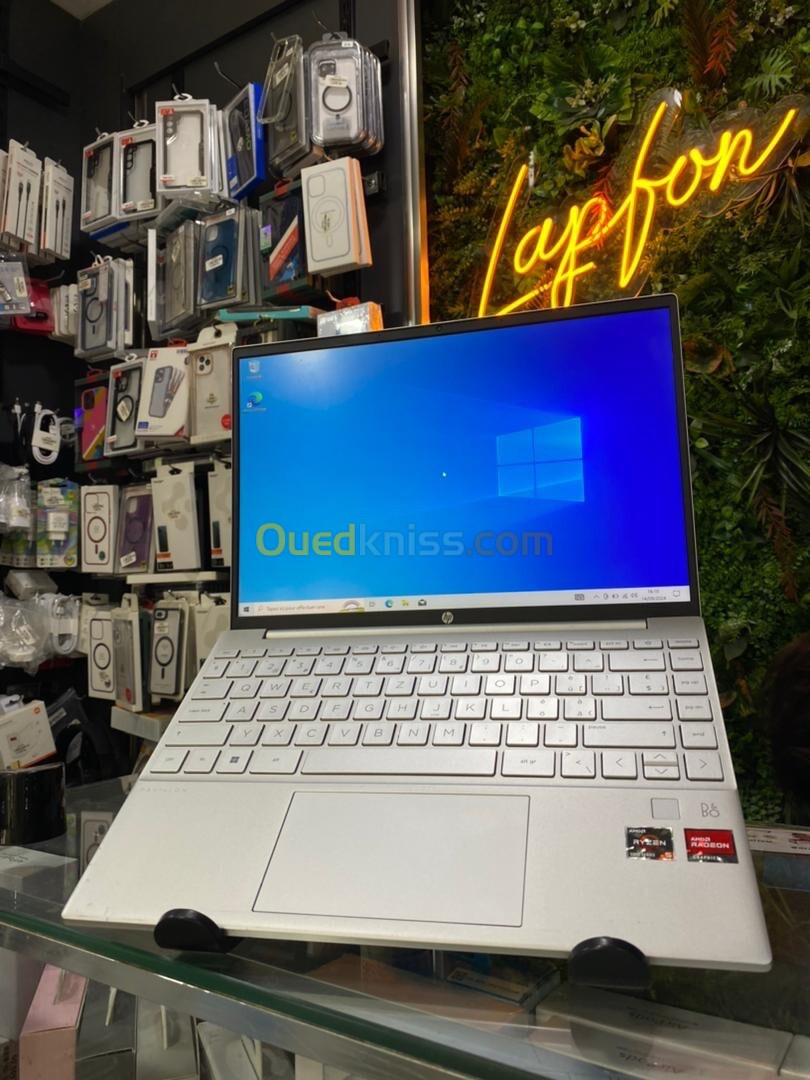 HP PAVILION 14 AERO RYZEN 5 5600U 8GB 512GB SSD 14 FHD