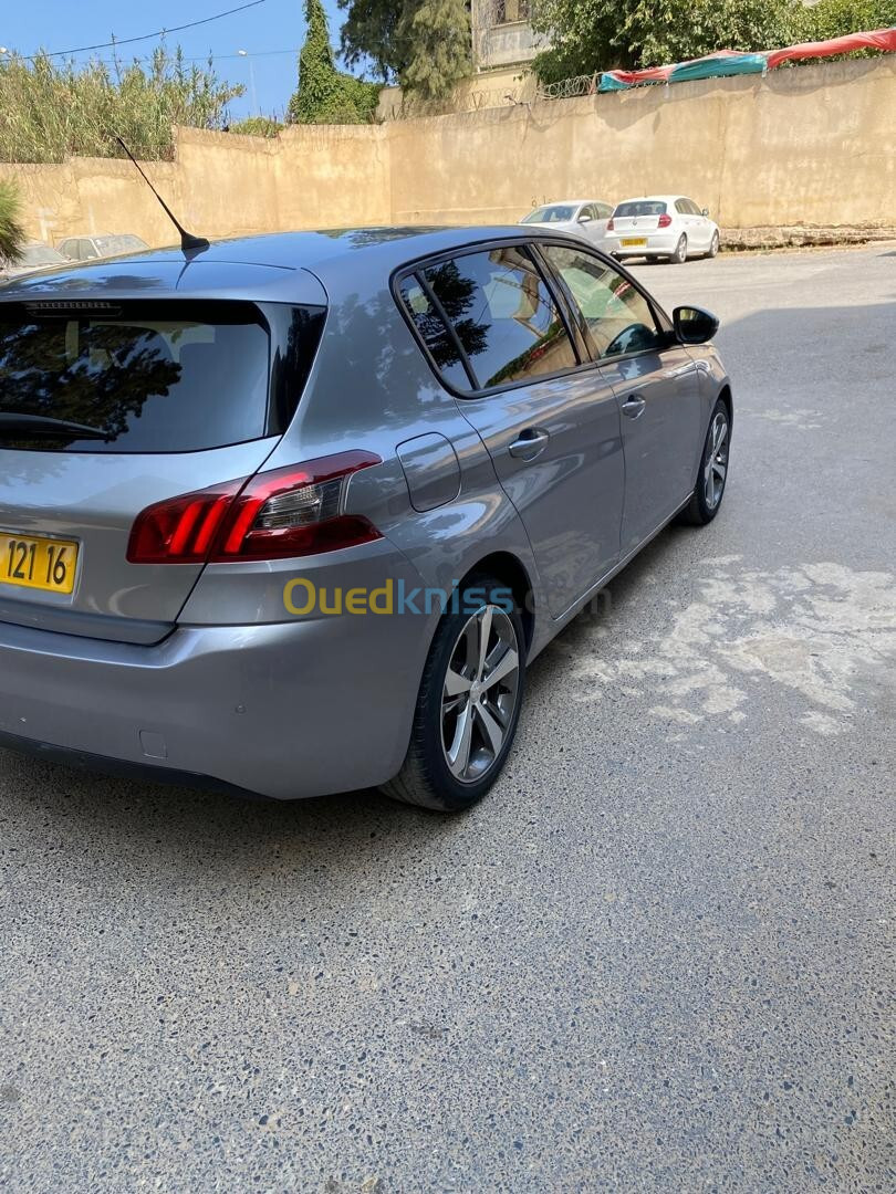 Peugeot 308 2021 Active