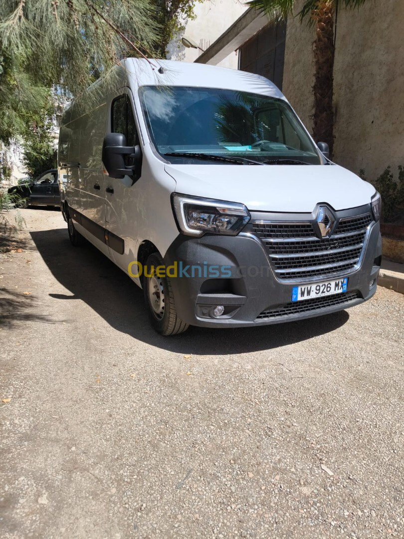 Renault Master 2024