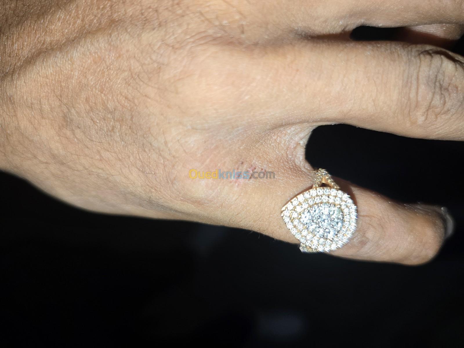 Bague en diamant 