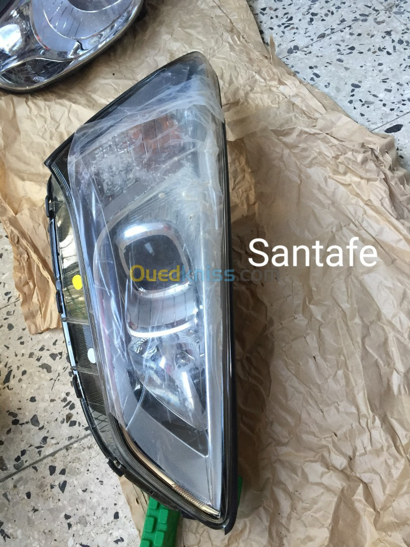 Phare Hyundai Santa fe 2012 à 2016