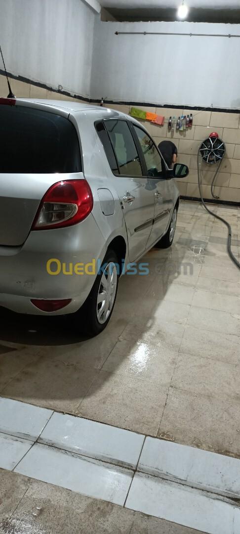 Renault Clio 2011 3