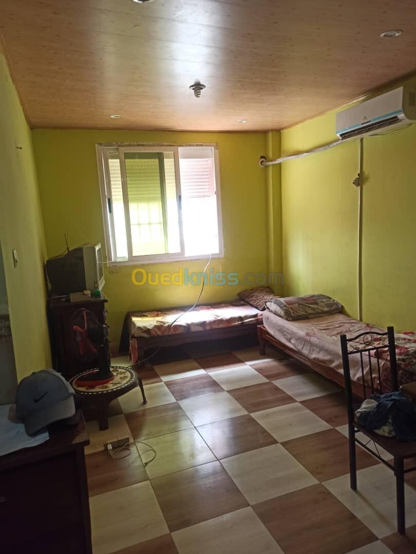 Location vacances Appartement F3 Tizi Ouzou Tigzirt