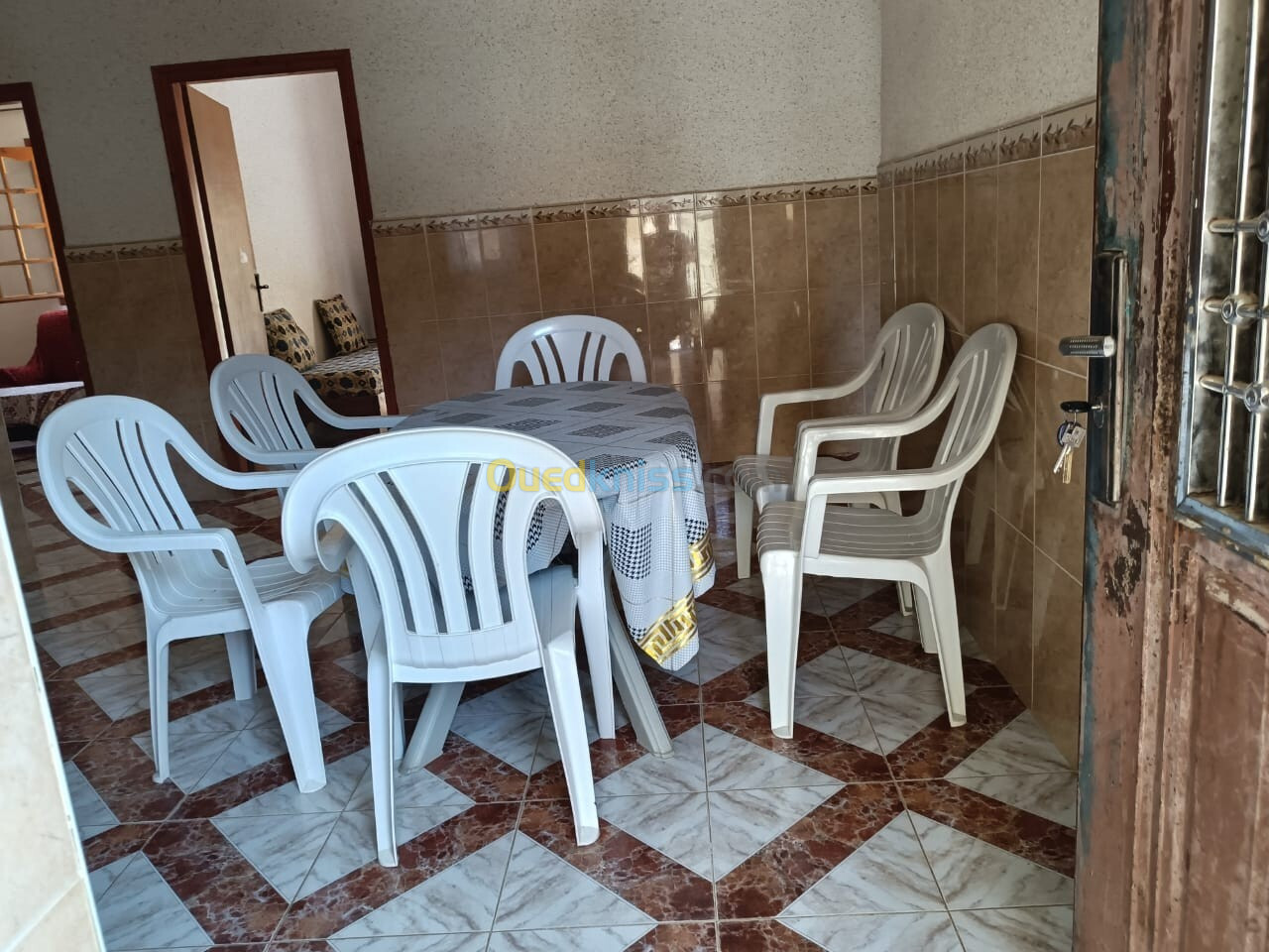 Location vacances Niveau De Villa F4 Tipaza Larhat