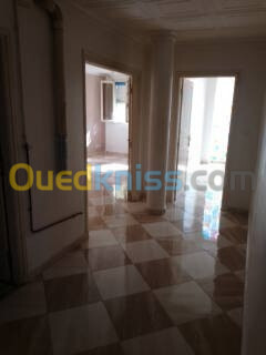 Location Appartement F5 Blida Blida