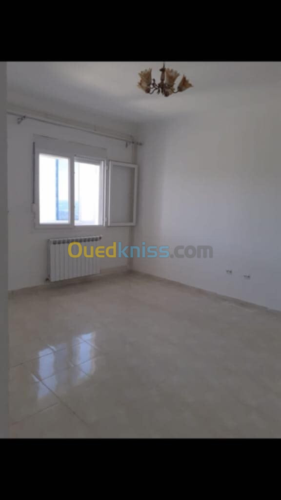 Vente Appartement F4 Tiaret Tiaret