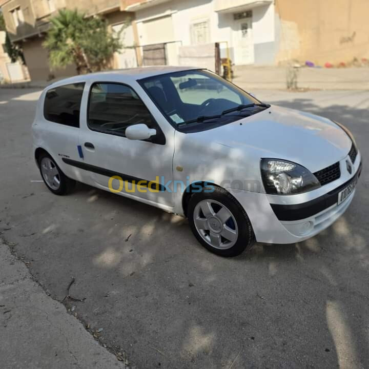 Renault Clio 2 2003 Extreme