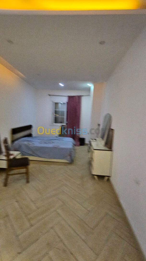 Vente Appartement F8 Oran Oran