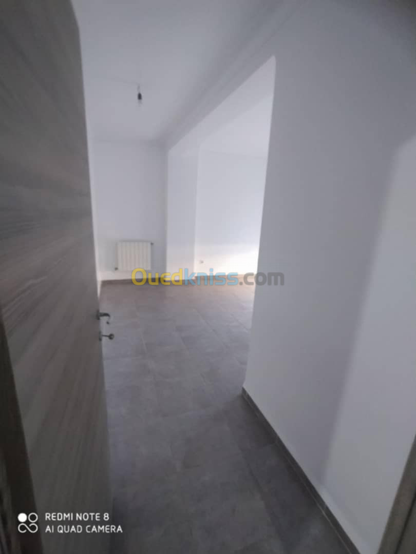 Location Appartement F4 Alger Cheraga