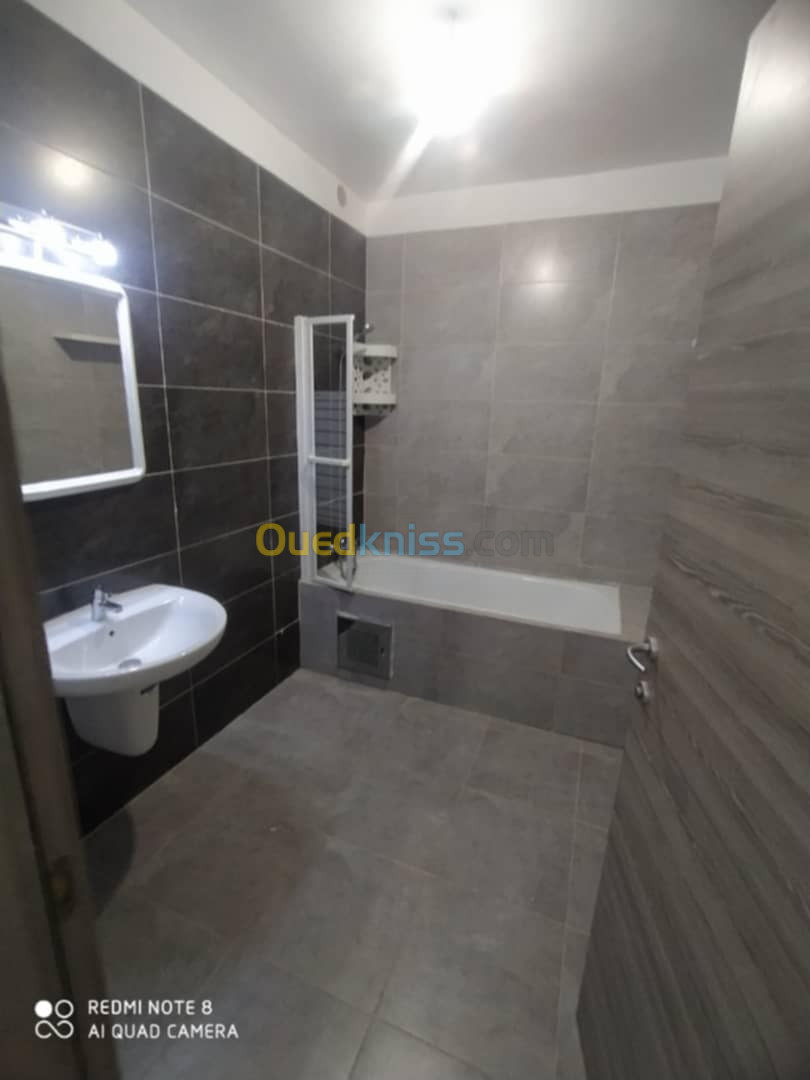 Location Appartement F4 Alger Cheraga