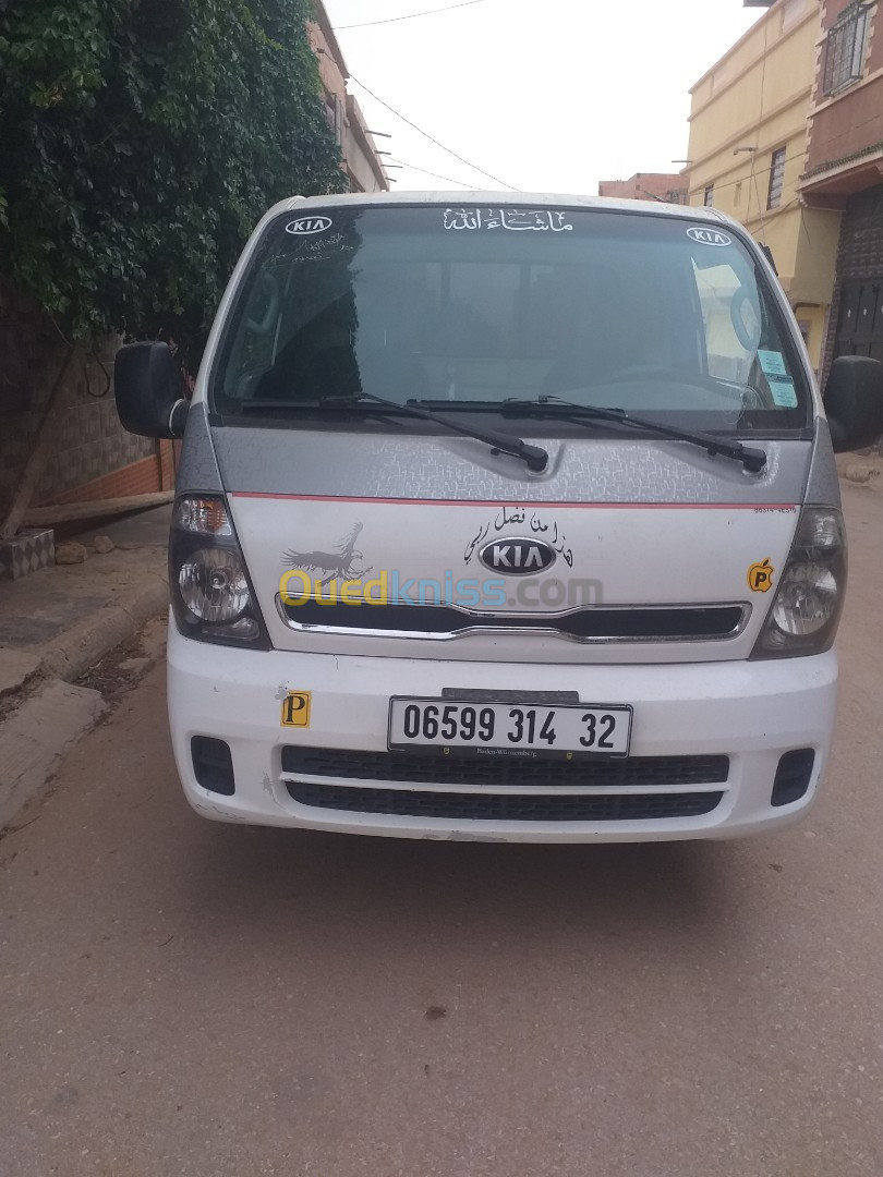 Kia 2700 Kia 2700 