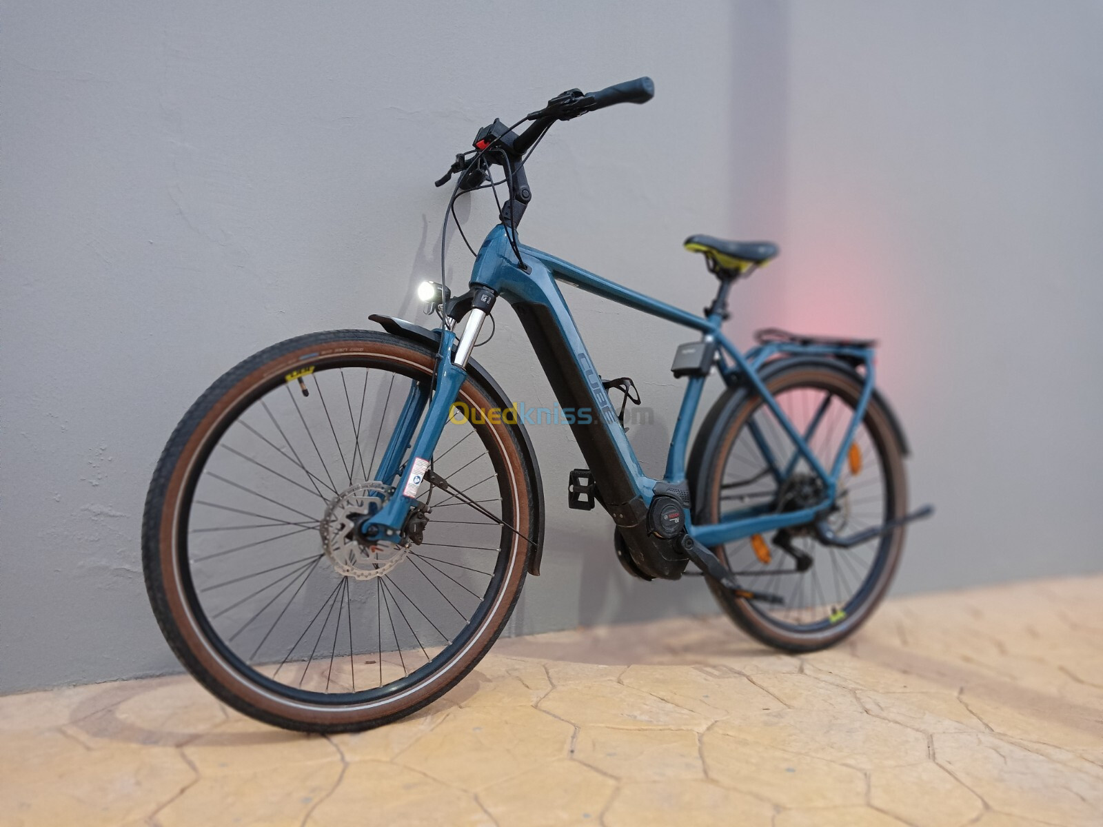 Vélo électrique CUBE xL