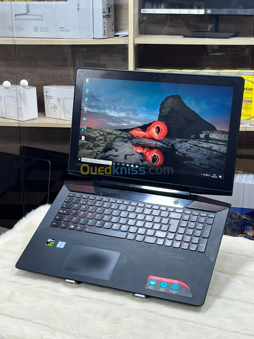 LENOVO IDEAPAD Y700 1515K I7 6700HQ 16GO 512GO SSD GTX 960M 4GO ECRAN 15.6 FULL HD 1080P LED WIN 11 