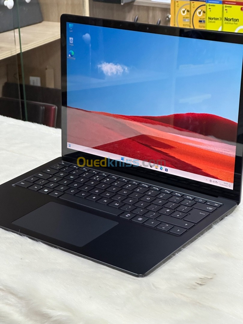 SURFACE LAPTOP 5 BLACK I7 1265U 16GO DDR5 256GO SSD 