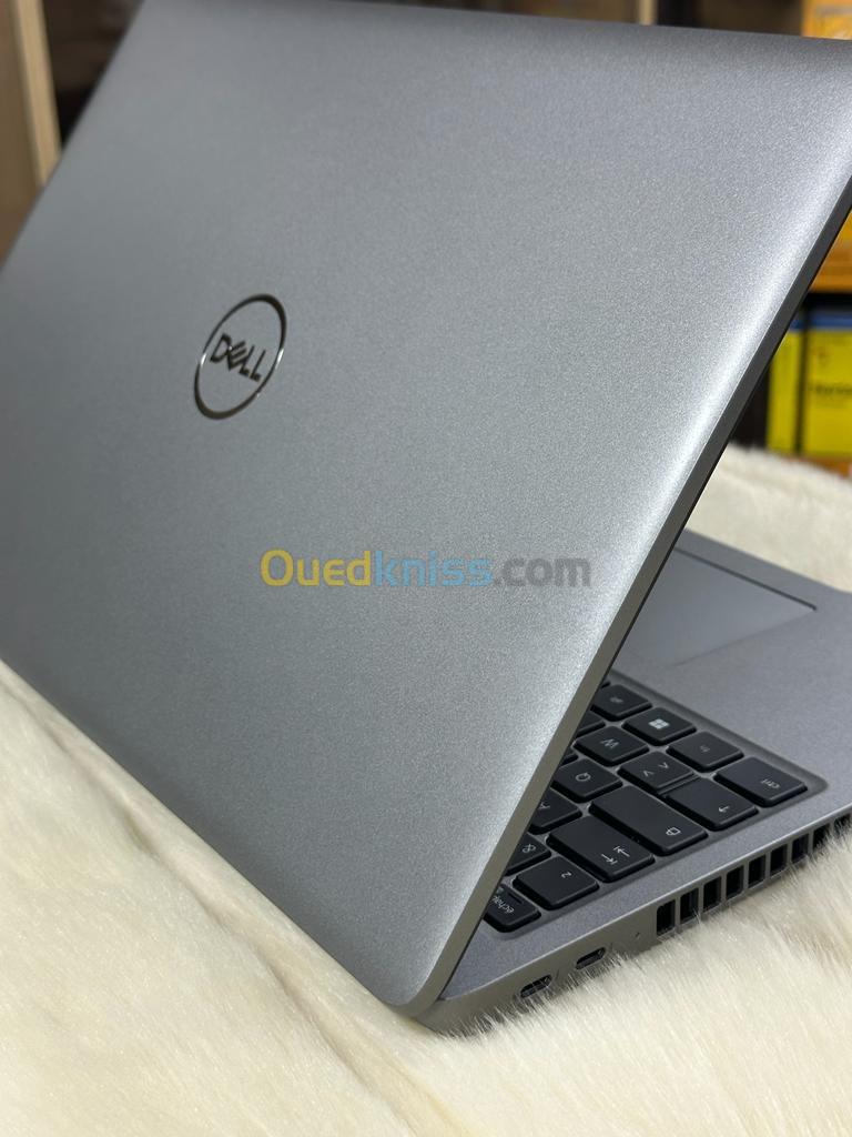 DELL LATITUDE 5540 I7 VPRO 1365U 32GO DDRX 1TO SSD NVME 