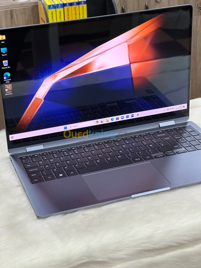 SAMSUNG GALAXYBOOK 4 360 760QGK INTEL CORE 7 150U 16GO 512GO SSD AMOLED