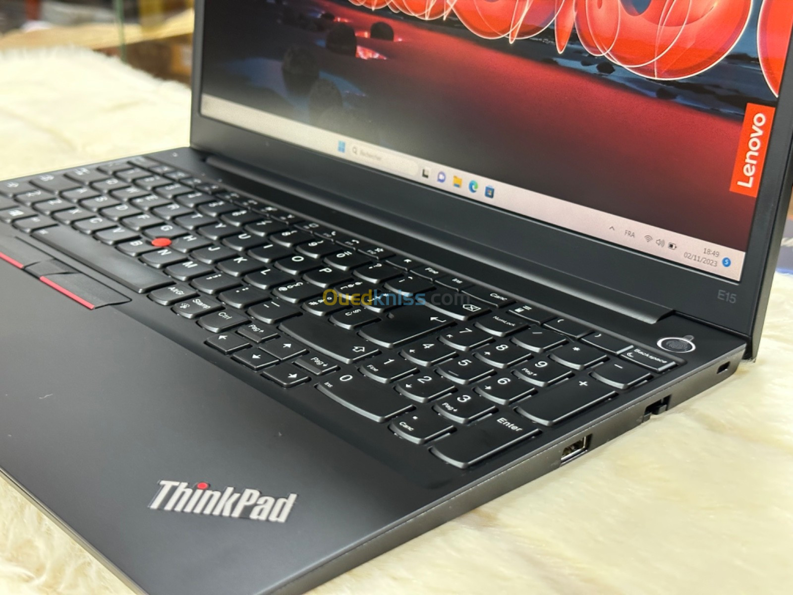 LENOVO THINKPAD E15 G2 I5 1135G7 8GO 256GO SSD NVME 