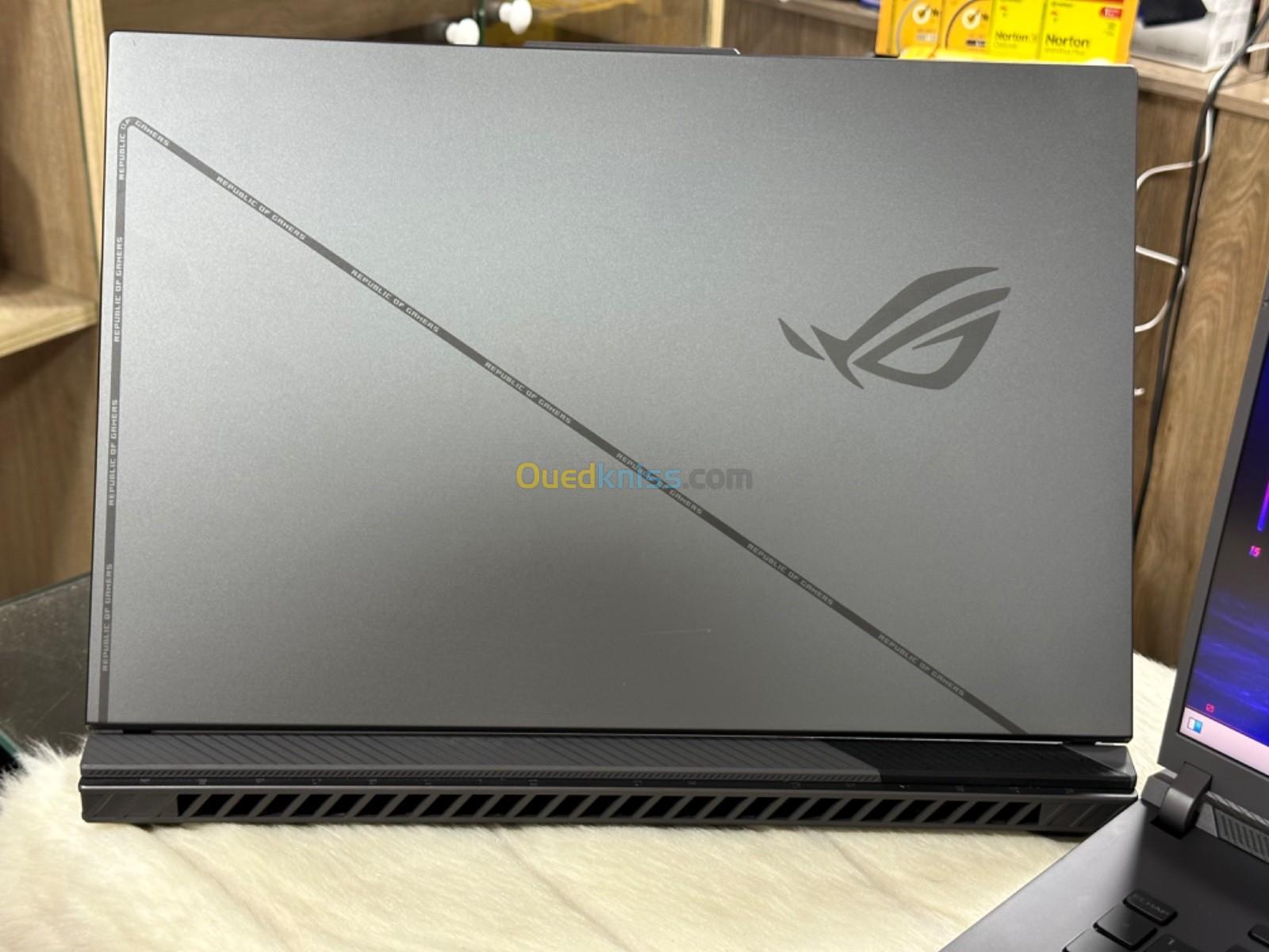 ASUS ROG STRIX G18 G814JI I9 13980HX 32GO 1TO SSD NVIDIA GEFORCE RTX4070 8GO 