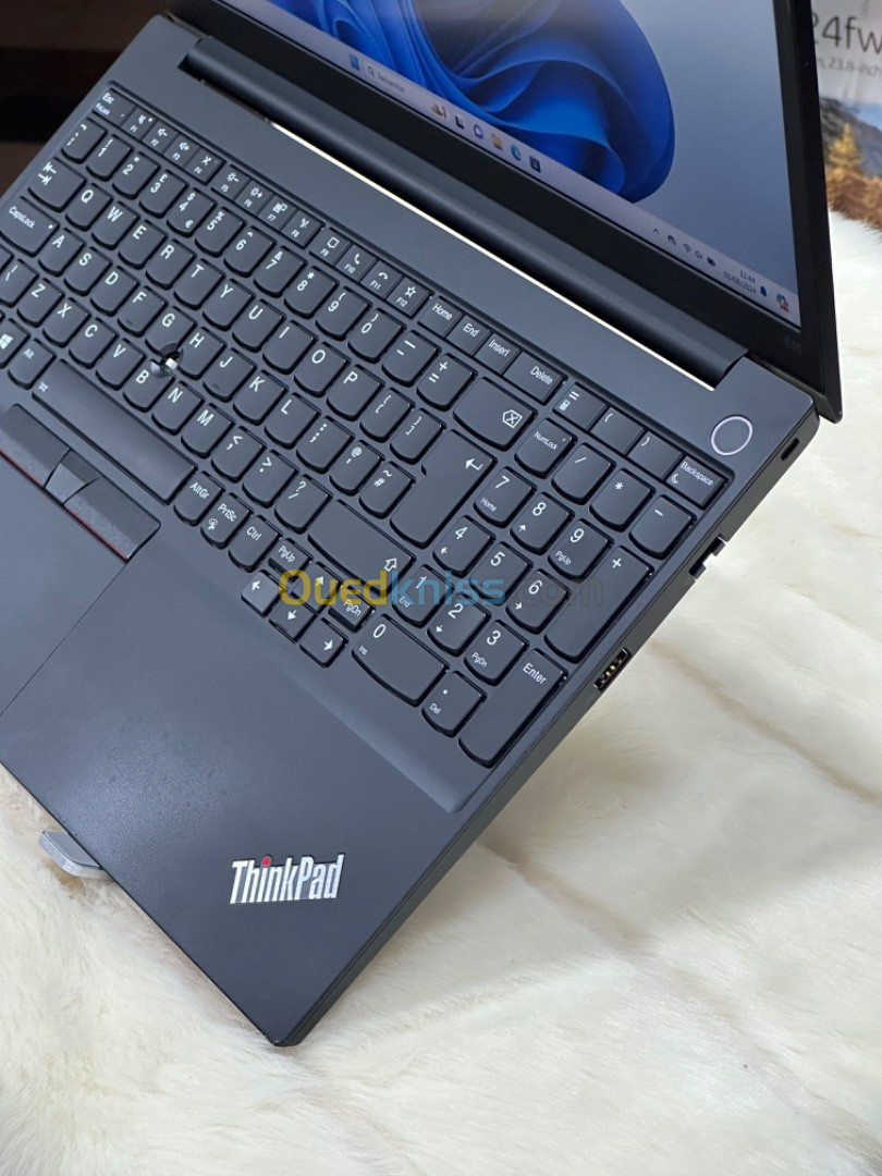 LENOVO THINKPAD E15 GEN 2 I5 1135G7 16GO 256GO SSD 