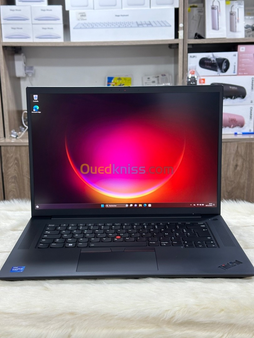 LENOVO THINKPAD P1 GEN 4 3K I7 11850H 32GO 512GO SSD NVIDIA GeForce RTX3070 8GO