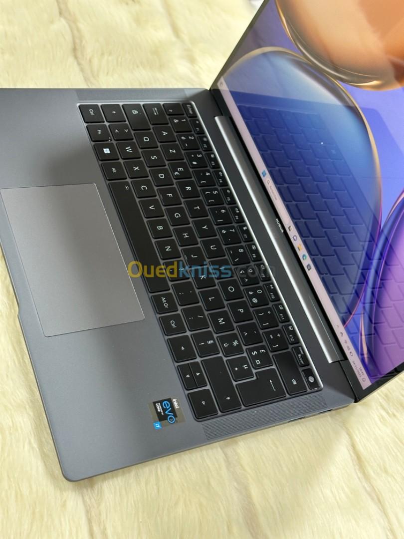 HONOR MAGICBOOK VIEW 14 HGE-W76 3K TACTILE I7 11390H 16GO 512GO SSD 