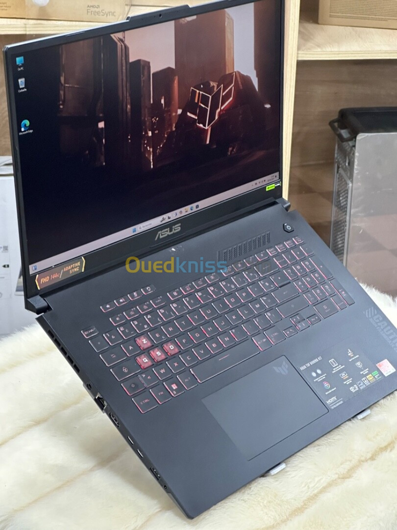 ASUS TUF GAMING A17 FA707XI AMD RYZEN 9 7940HS 32GO DDR5 1.5TO SSD NVIDIA GEFORCE RTX4070 8GO GDDR6 