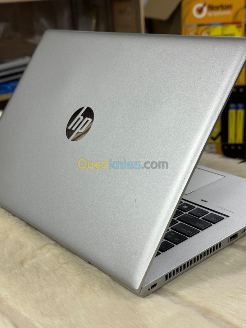 HP PROBOOK 640 G4 I5 8265U 8GO 256GO SSD 