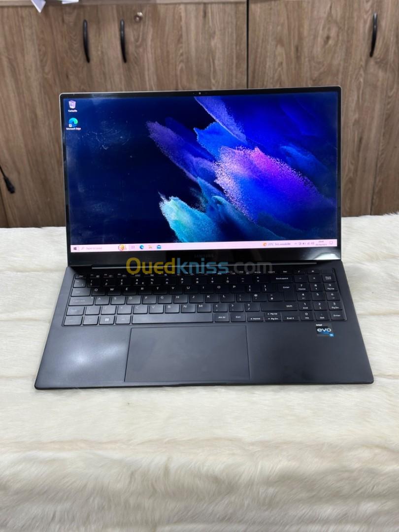 SAMSUNG GALAXYBOOK 955XED I5 1235U 8GO 256GO SSD OLED