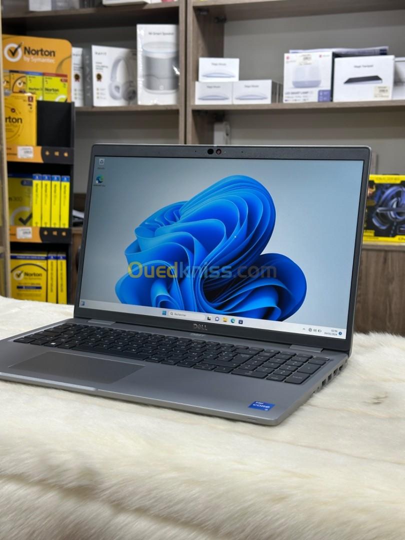 DELL LATITUDE 5530 I5 1235U 8GO 256Go SSD NVME 