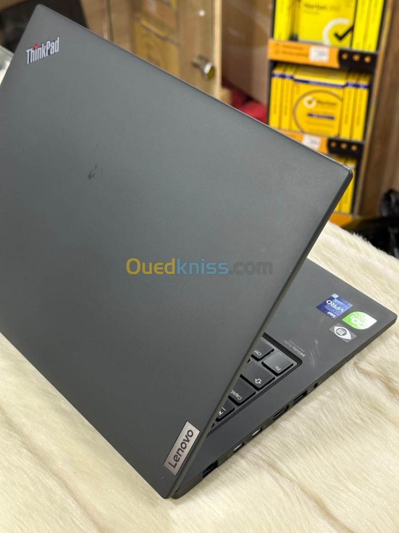 LENOVO THINKPAD P14s GEN 3 I7 1270P 48GO 1TO SSD NVIDIA T550 4GO TACTILE 