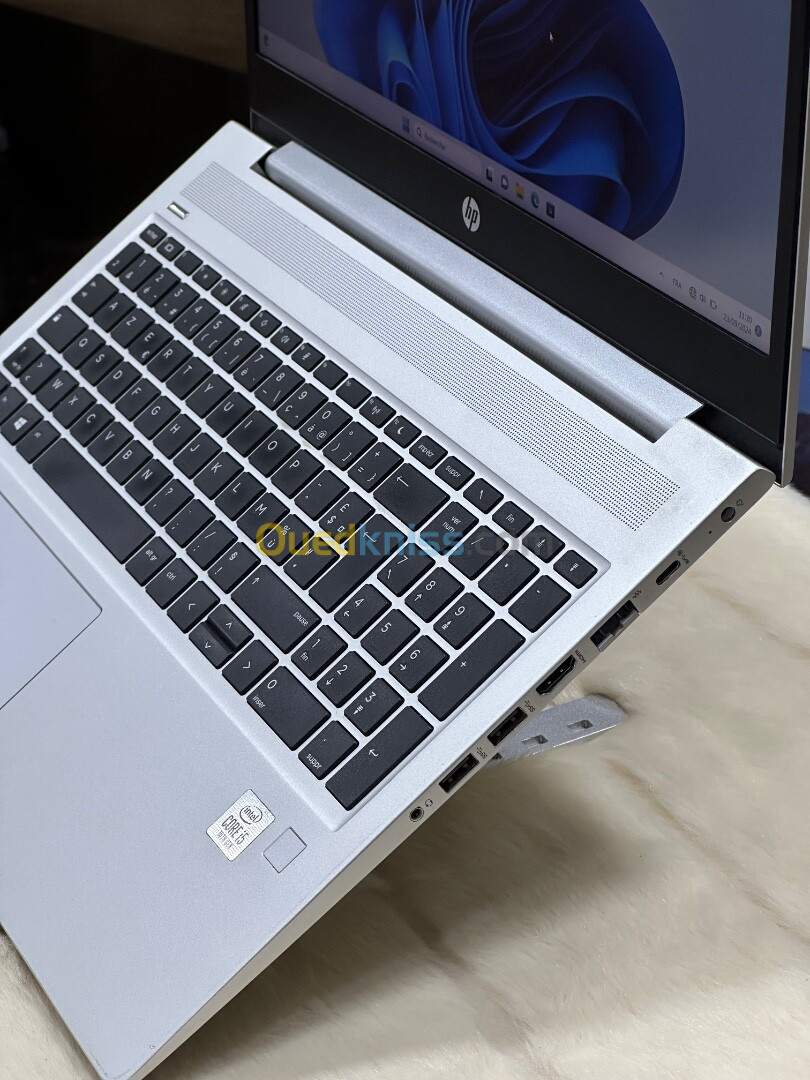 HP PROBOOK 450 G7 I5 10210U 8GO 256GO SSD NVME 