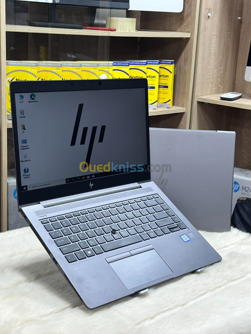 HP ZBOOK 14U G5 I5 7200U  2.7GHZ 8GO DDR4 256GO SSD AMD RADEON PRO WX3100 2GO 14" FULL HD WIN 11