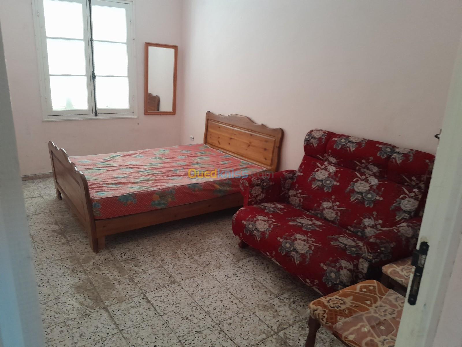 Location Appartement F3 Béjaïa Souk el thenine