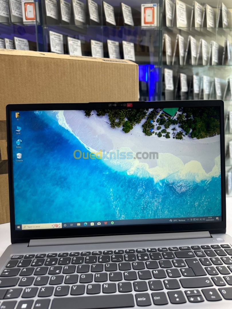 Lenovo Ideapad 1i  i5-12éme 8GB 512GB SSD 15,6" FHD Windows 10