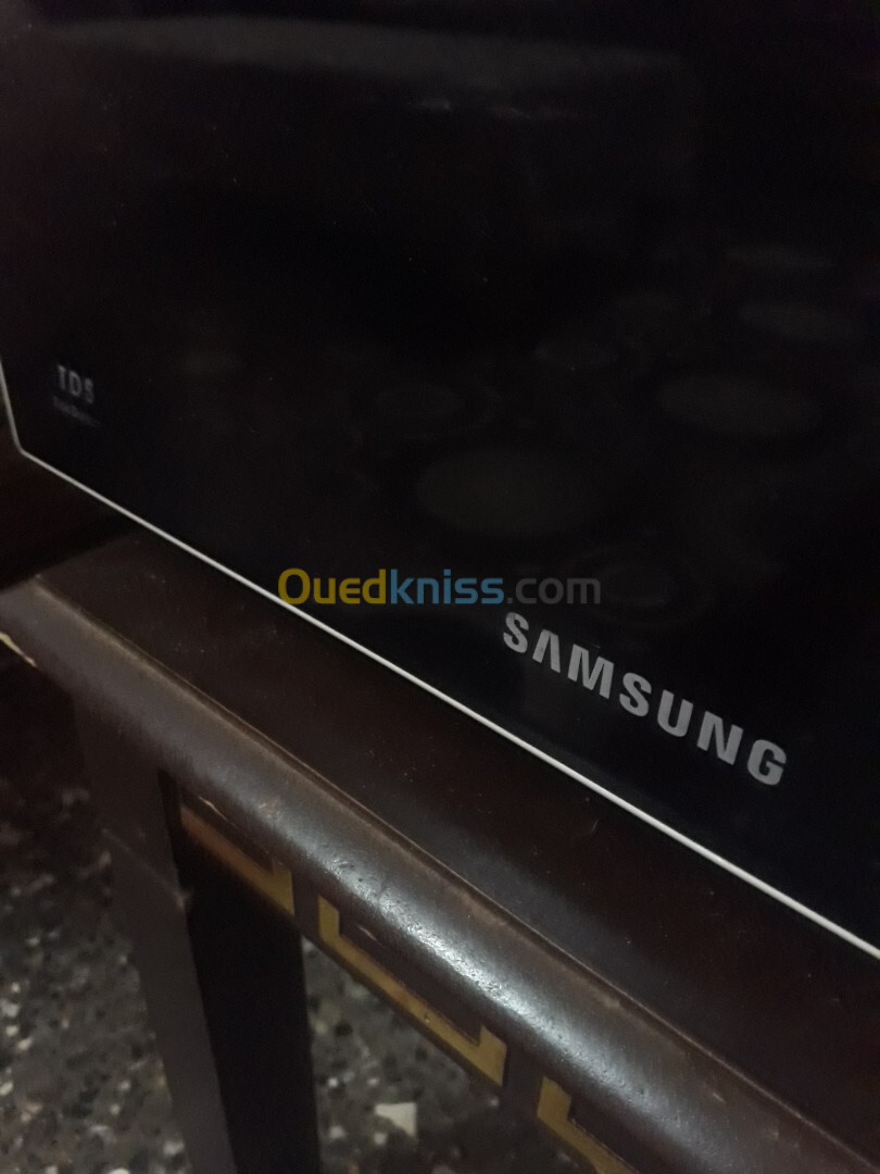 Micro ondes samsung مستعمل في حاله جيده