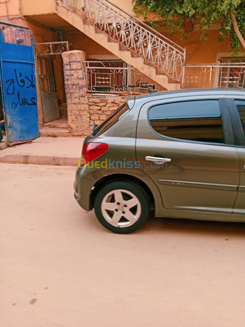 Peugeot 207 2008 