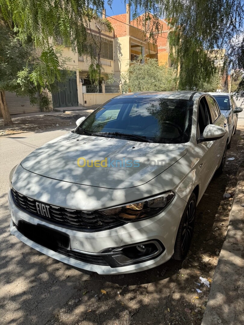 Fiat Tipo hatchback 2023 Life