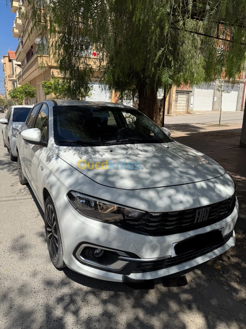 Fiat Tipo hatchback 2023 Life