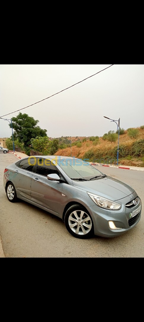 Hyundai Accent RB  5 portes 2018 GL DZ