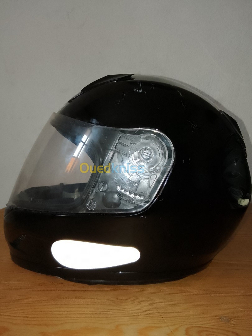 Casque moto 