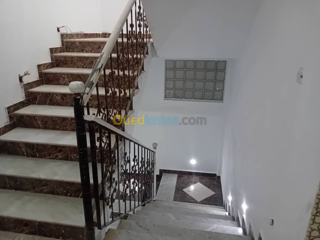 Location Appartement F3 Alger Draria