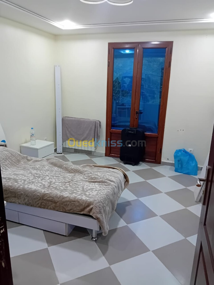 Location Appartement F3 Alger Draria