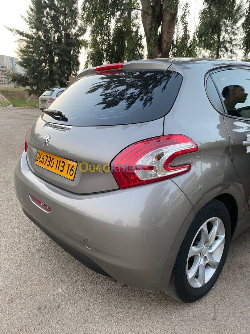 Peugeot 208 2013 Allure