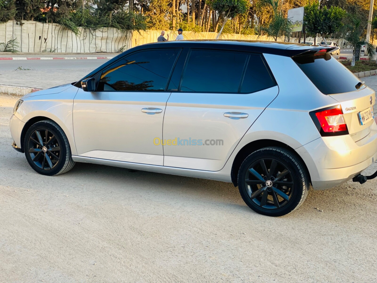 Skoda Fabia 2016 Style (avec toit panoramique)