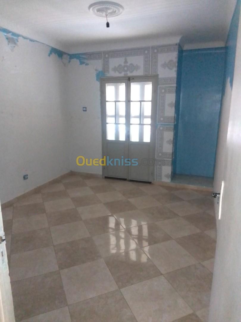 Vente Appartement F4 Chlef Tenes