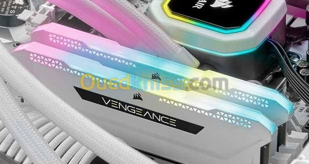 DDR4 VENGEANCE RGB PRO SL 2x16, 3600-18