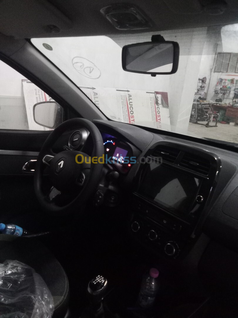 Renault Kwid 2024 Oustride