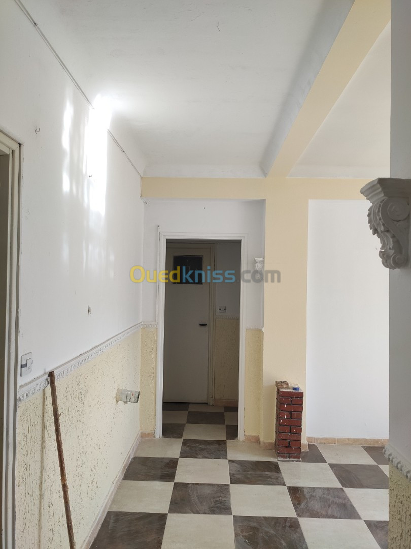 Vente Appartement F3 Tiaret Tiaret